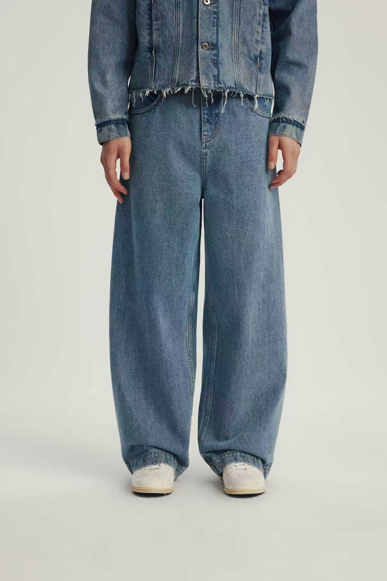 Jean Loose Fit à Double Ceinture